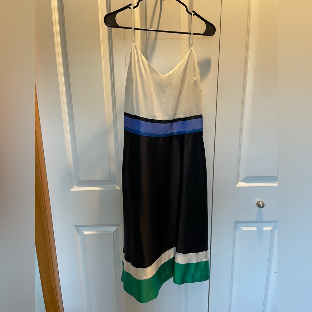 Banana Republic A line Strappy Dress. Size 6P. NWT
